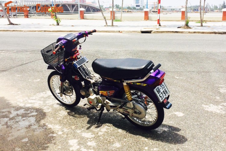 Honda Dream Thai 